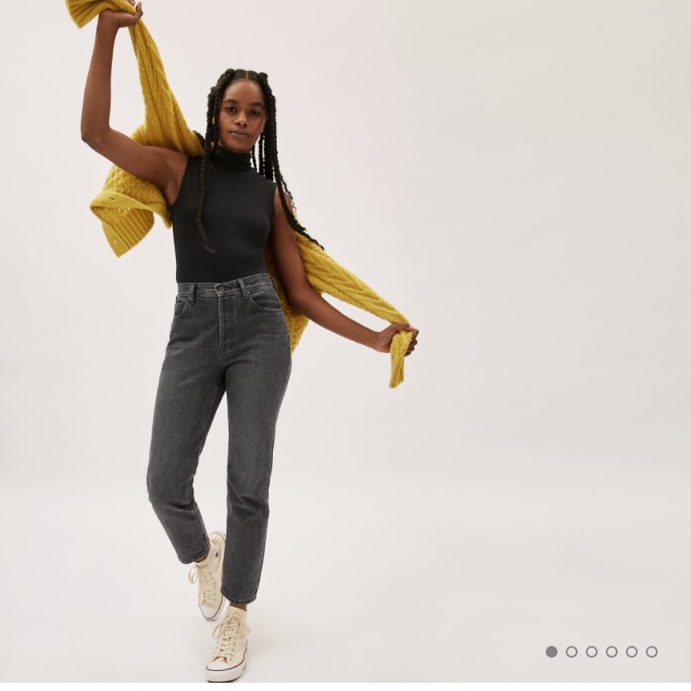 Everlane Original Cheeky Jean Washed Black…